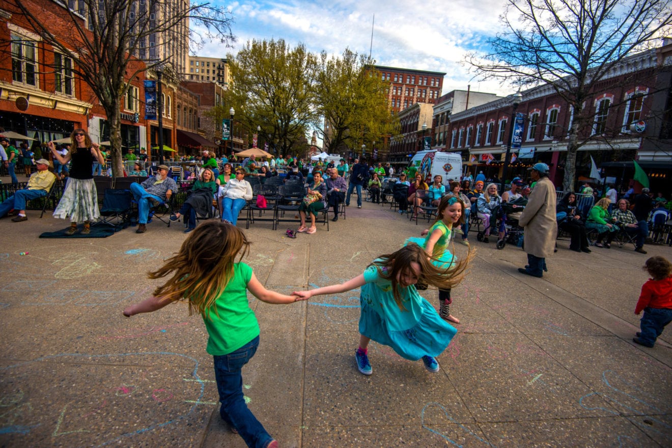 Concerts on the Square Cityview