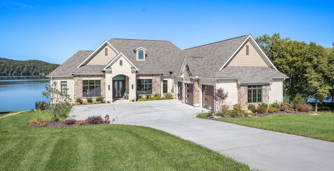 Grande Vista Bay | Photo by Bruce McCamish